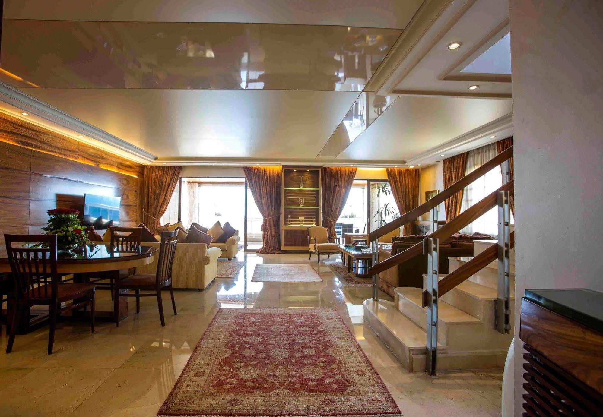 Lahoya Suites ベイルート エクステリア 写真