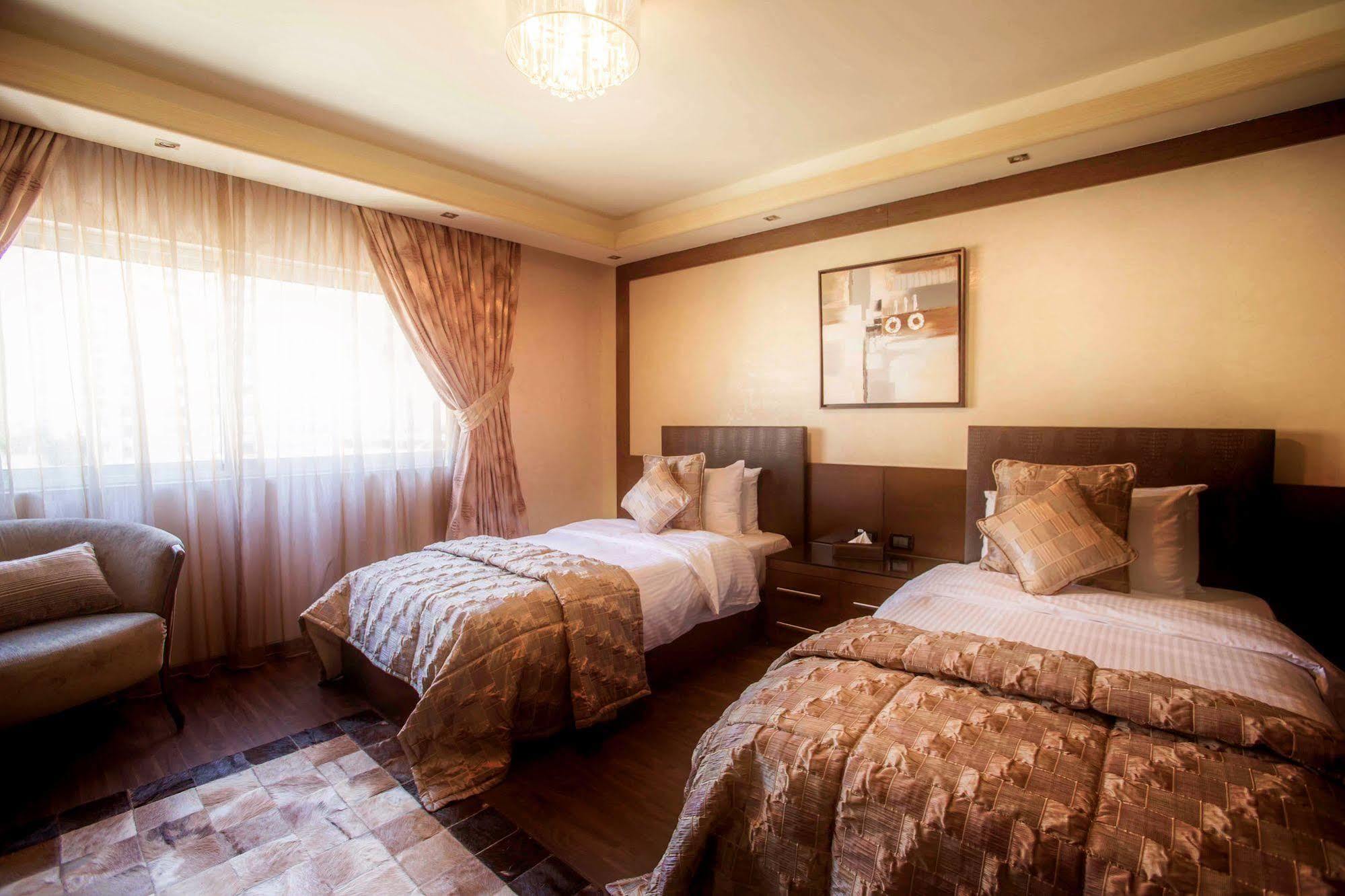 Lahoya Suites ベイルート エクステリア 写真
